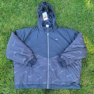 New women's Nike jacket